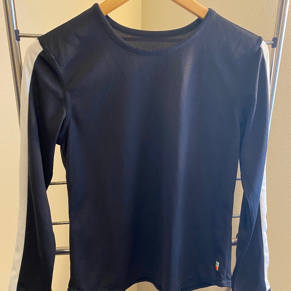 Lucy athletic shirt